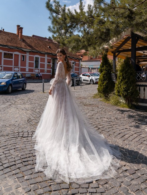 https://elisebride.ro/images/stories/virtuemart/product/3 Laima       (3).jpg